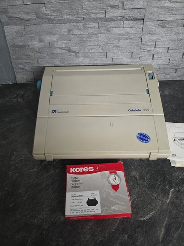 Schreibmaschine triumph adler - triumph,